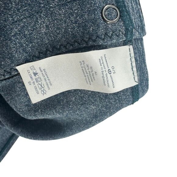 Lululemon Vinyasa Scarf Heathered Blue Black Infinity Snps Stretch Active - Picture 3 of 6